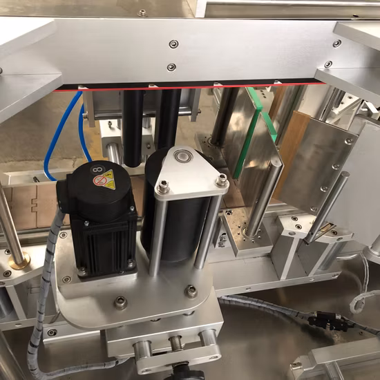 Etiqueta adhesiva automática, aplicador de etiquetas de superficie plana, etiquetadora de botellas de detergente para ropa, máquina etiquetadora de doble cara